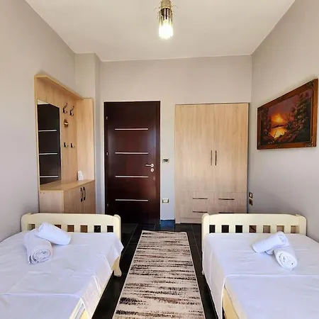 Fabs Colosseo Central W 24h Check In * Tirana